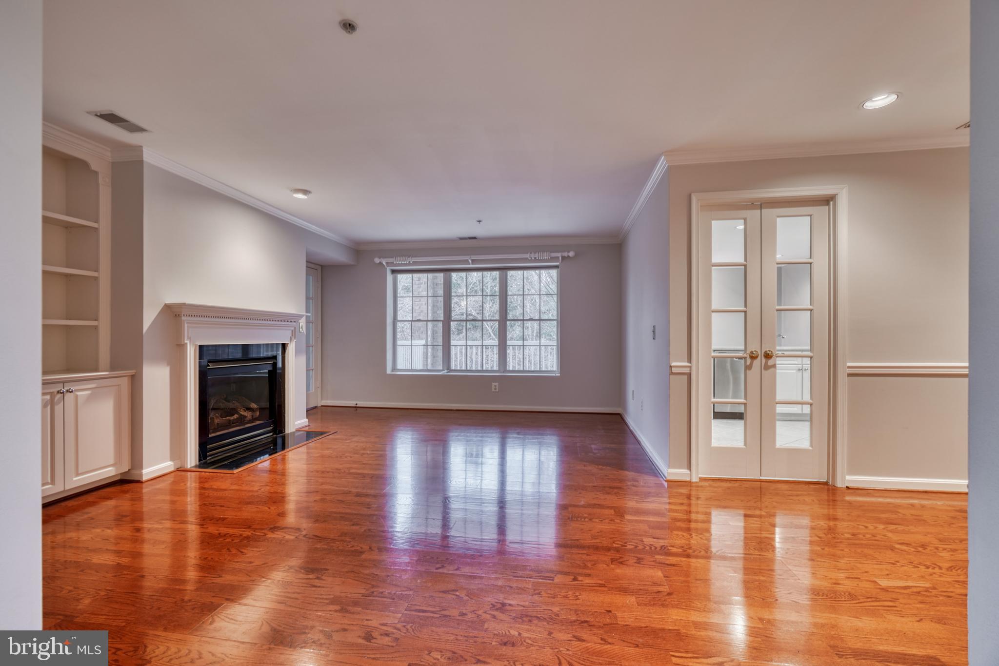 12330 Rosslare Ridge Road, Unit 207 Lutherville-Timonium, MD 21093 - Photo 10 of 50 Gallery Image 10