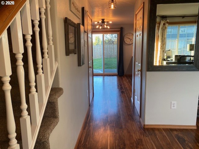 2408 North 9th Circle Ridgefield, WA 98642 - Photo 4 of 32
