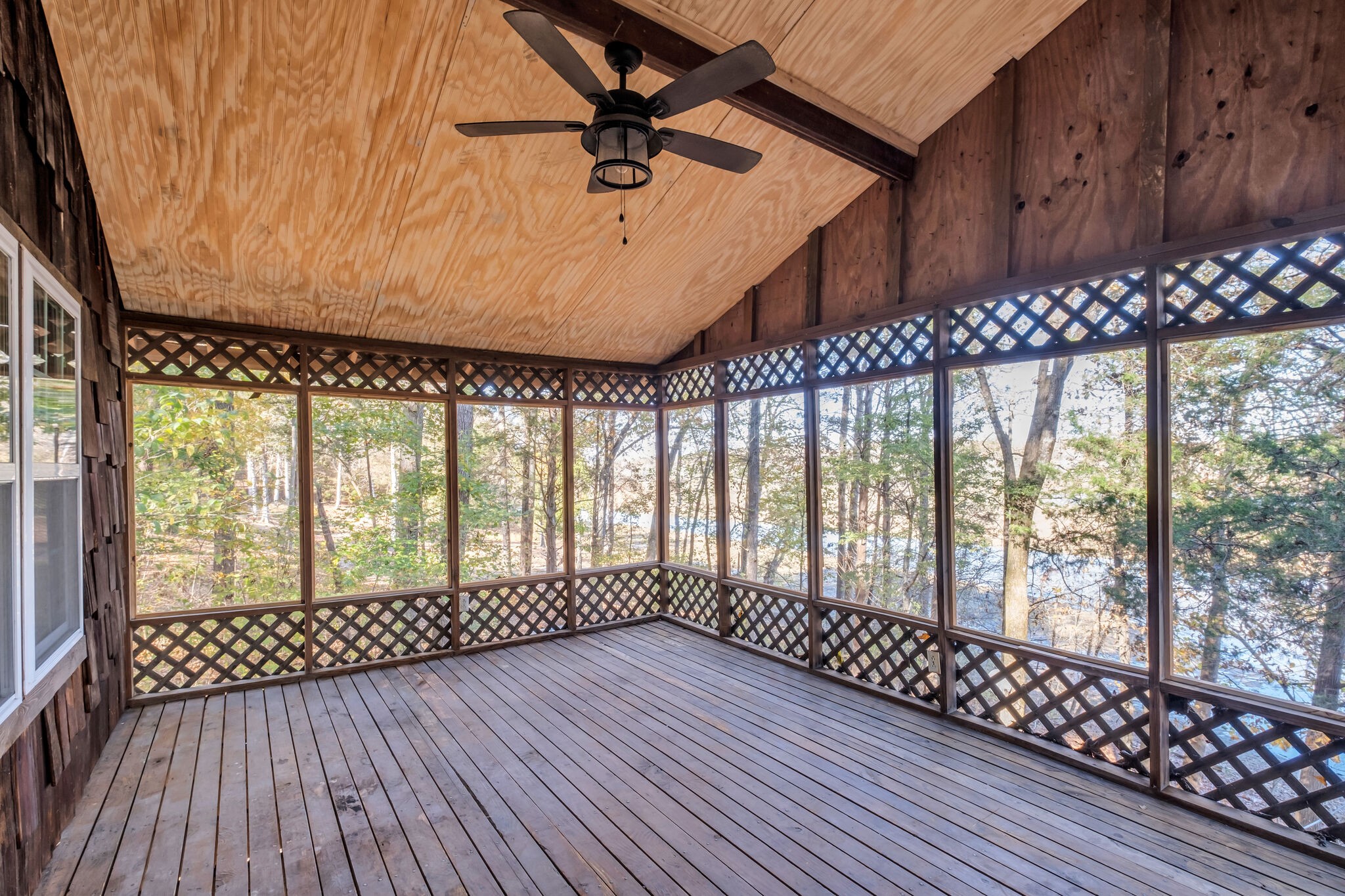 392 Maxine Nelson Road Parsons, TN 38363 - Photo 23 of 33 Gallery Image 23