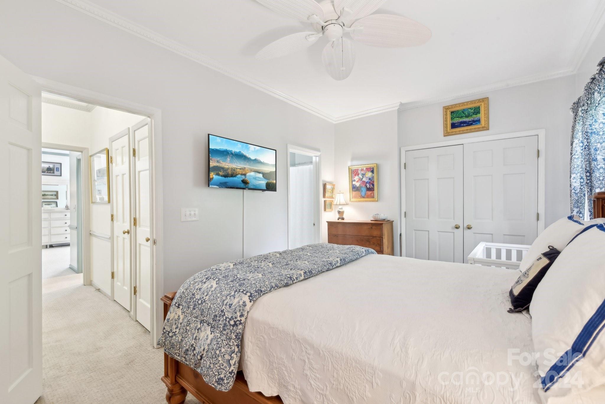 1010 Queens Road, Unit A Charlotte, NC 28207 - Photo 18 of 36 Gallery Image 18