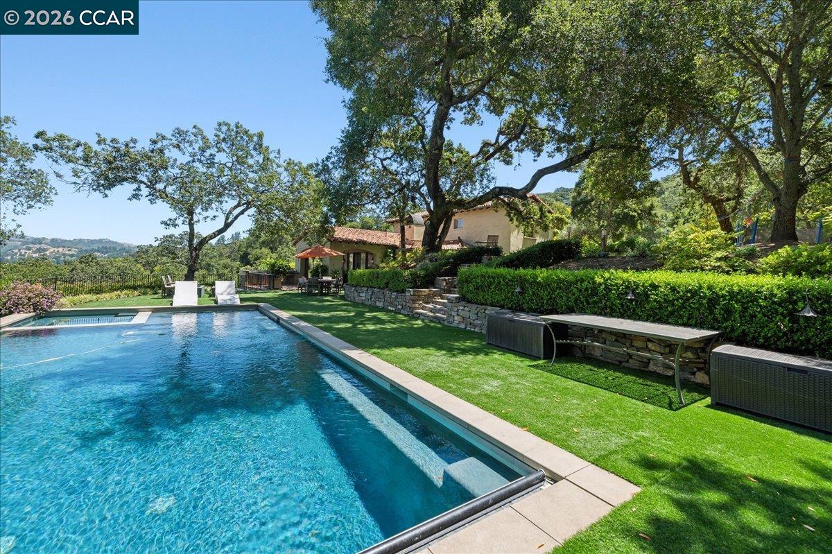 820 Acalanes Road Lafayette, CA 94549 - Photo 17 of 99