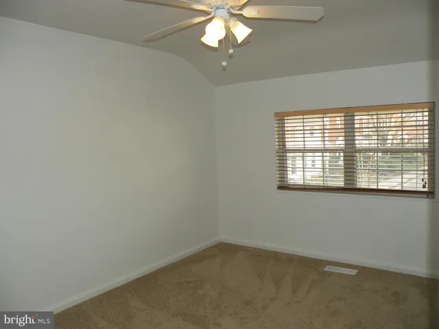 $2,600 | 3732 Jason Avenue, Alexandria, VA 22302