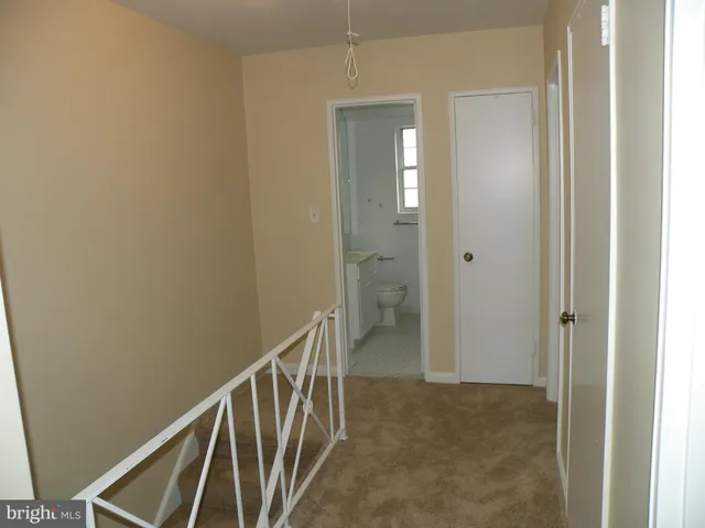 $2,600 | 3732 Jason Avenue, Alexandria, VA 22302