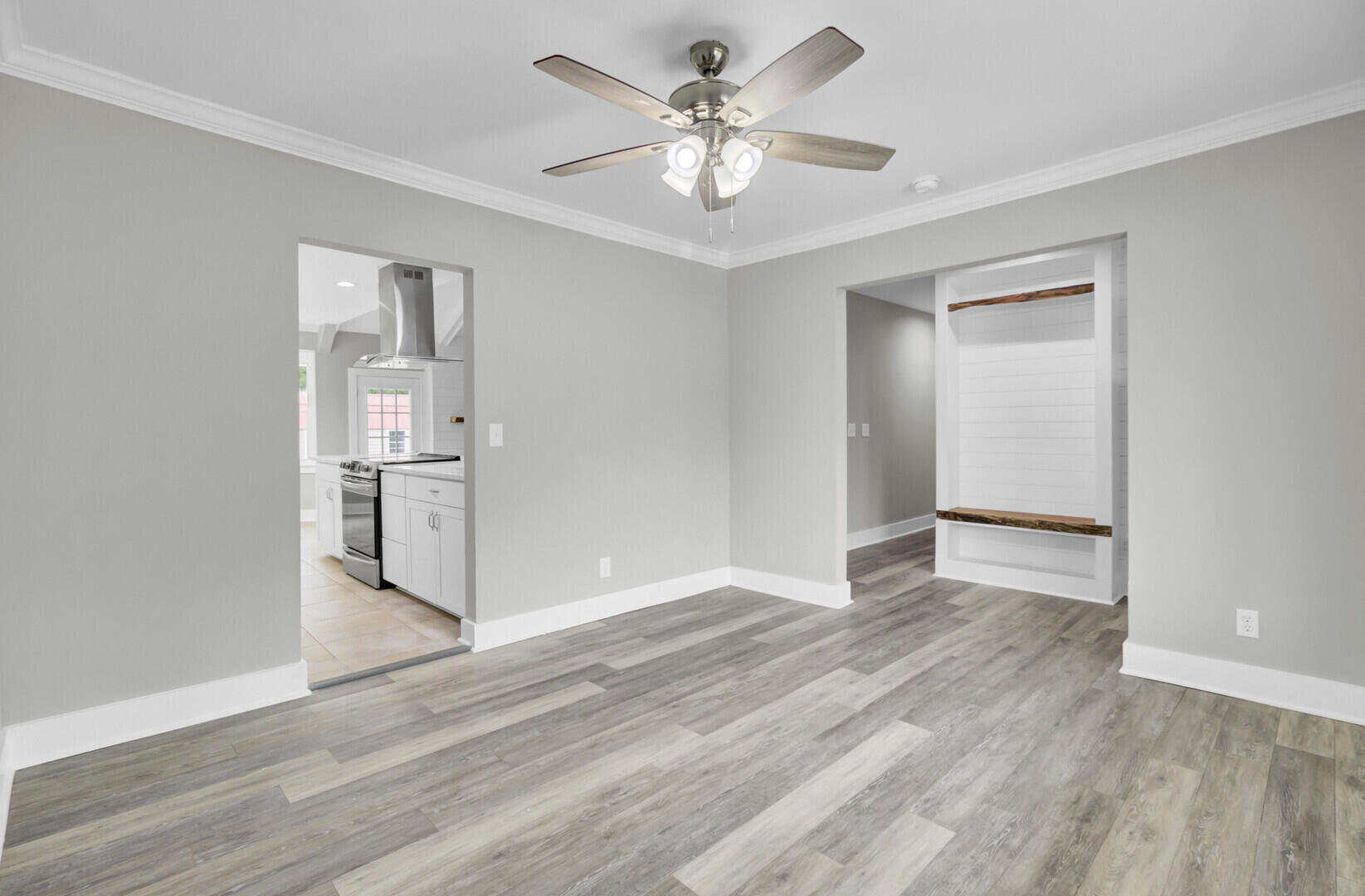 1012 Red Pines Road Ladson, SC 29456 - Photo 8 of 55 11 (4)