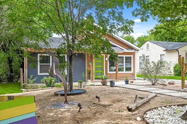 $649,999 | 8911 Diceman Drive, Dallas, TX 75218