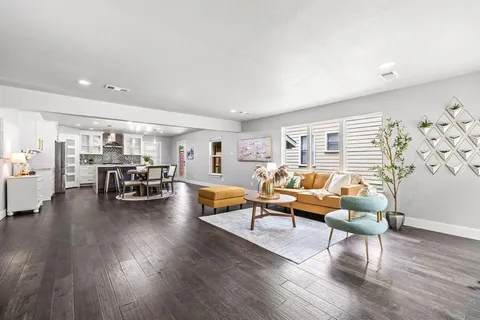 $649,999 | 8911 Diceman Drive, Dallas, TX 75218