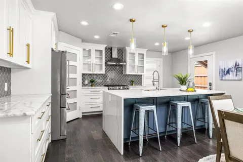 $649,999 | 8911 Diceman Drive, Dallas, TX 75218