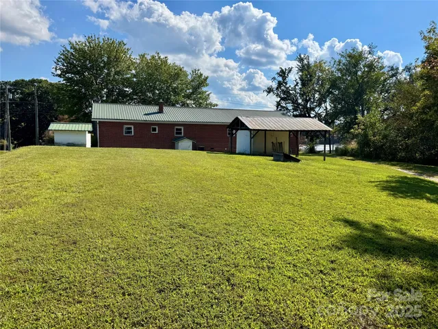 a house view with a garden space