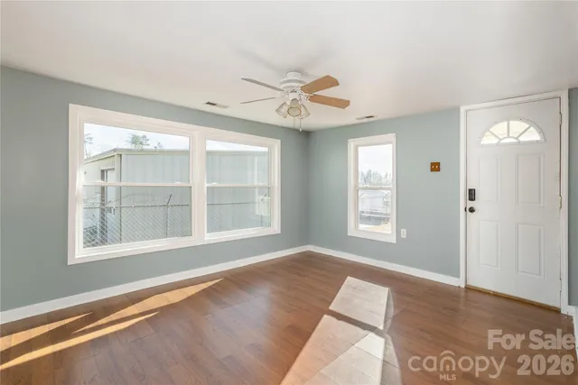 $499,900 | 22 Madrid Lane, Hendersonville, NC 28792