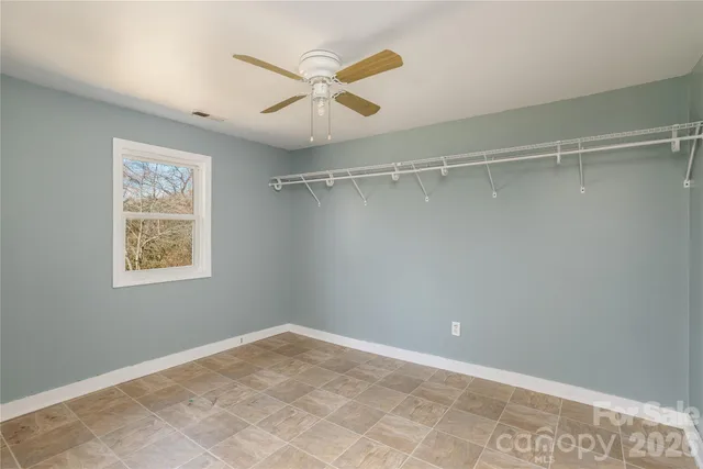 $499,900 | 22 Madrid Lane, Hendersonville, NC 28792