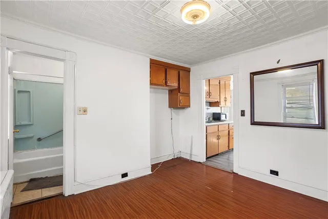 $499,900 | 63 Lincoln Avenue, Cranston, RI 02920