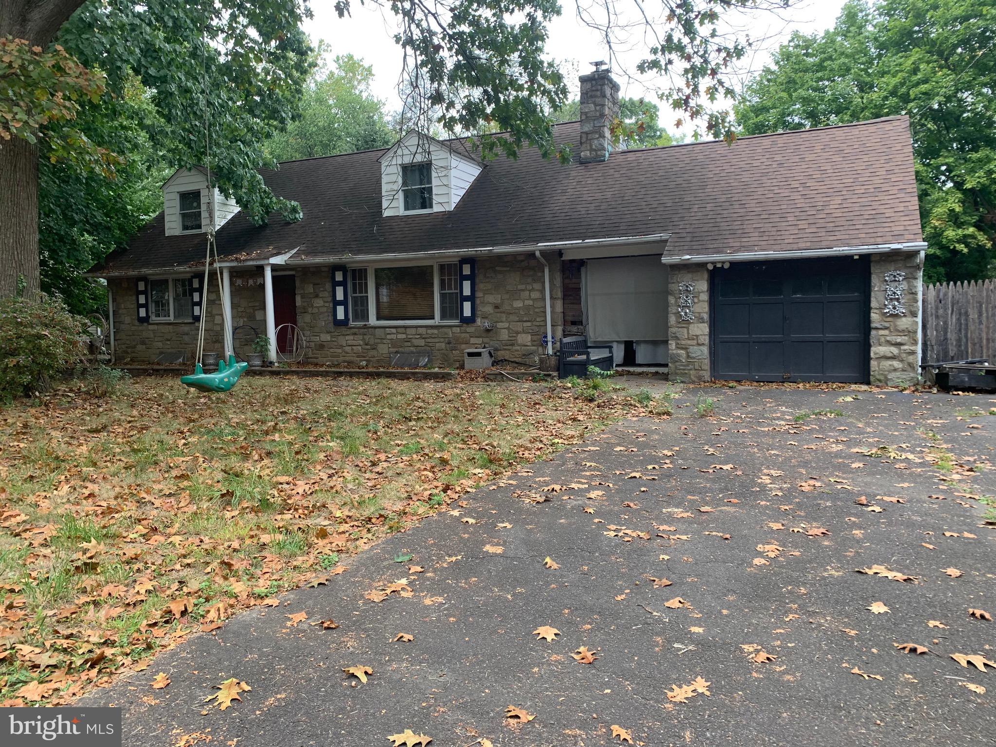 546 Centennial Road Warminster, PA 18974 - Photo 1 of 3 Gallery Image 1