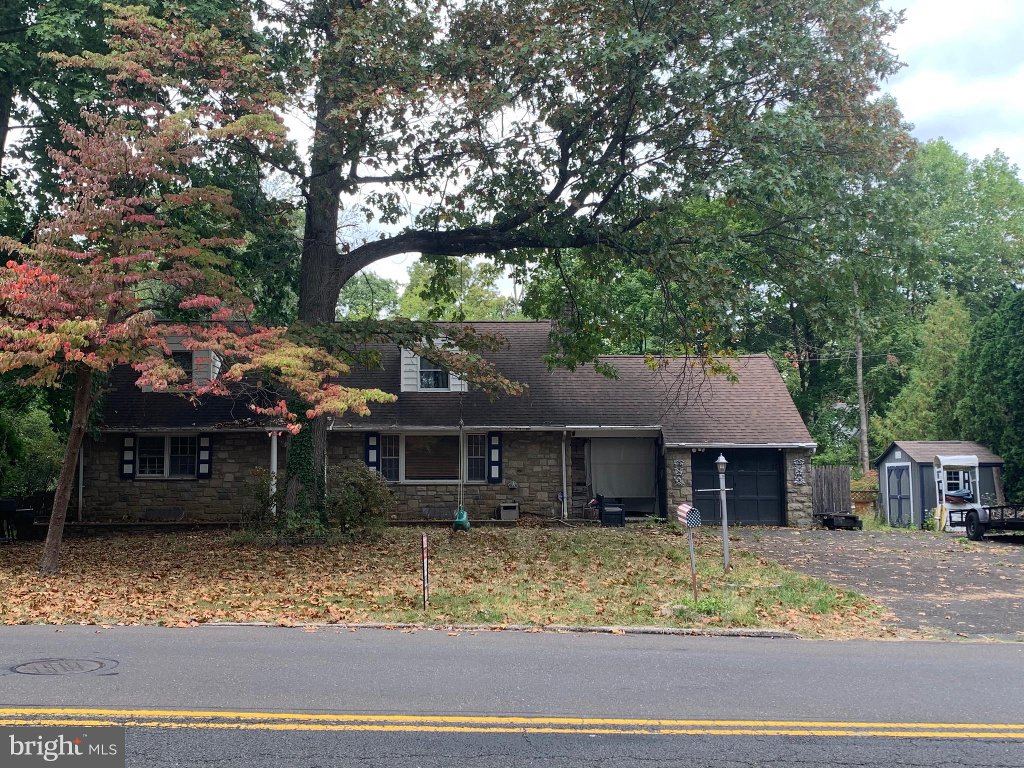 546 Centennial Road Warminster, PA 18974 - Photo 2 of 3 Gallery Image 2
