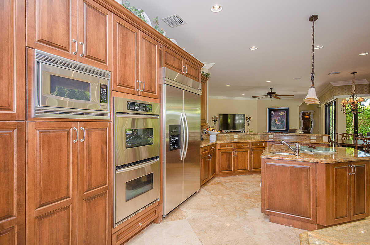 455 Northeast Olive Way Boca Raton, FL 33432 - Photo 11 of 35 Kitchen 4