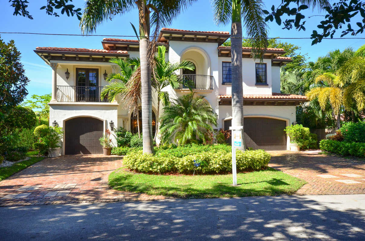455 Northeast Olive Way Boca Raton, FL 33432 - Photo 2 of 35 Front of House