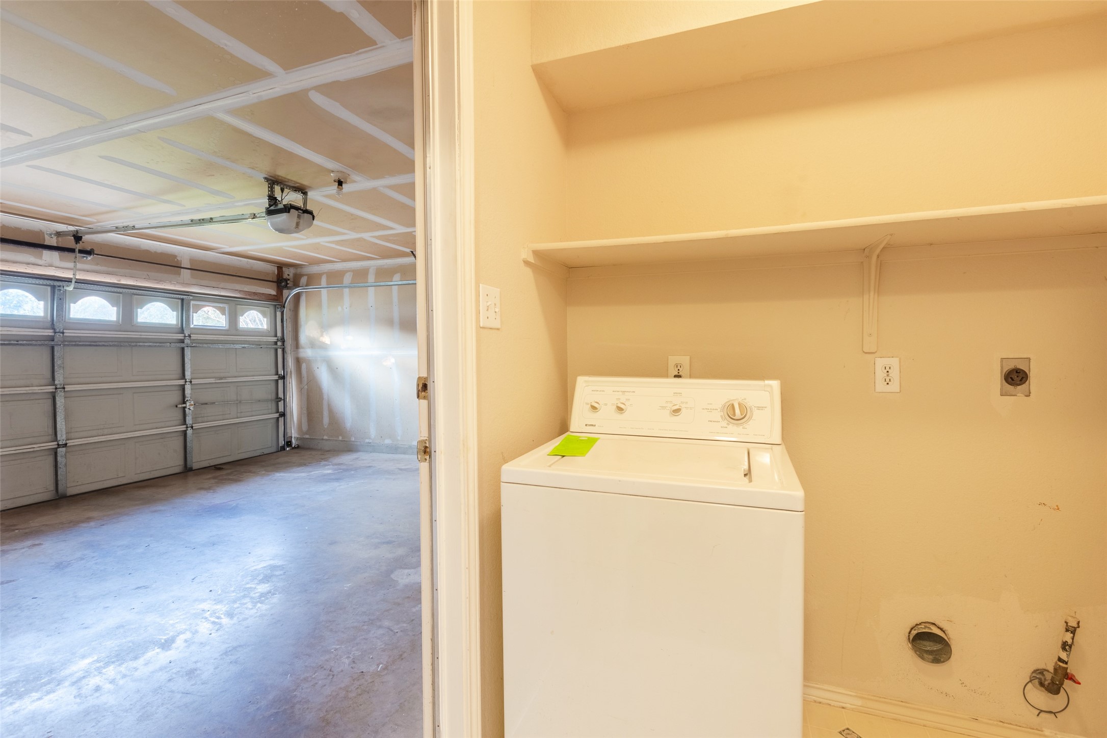 7700 Portland Trail Austin, TX 78729 - Photo 13 of 36