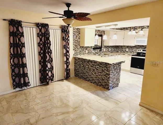 $315,000 | 1918 Crown Park Drive, Valrico, FL 33594