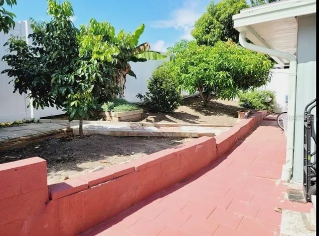 $315,000 | 1918 Crown Park Drive, Valrico, FL 33594