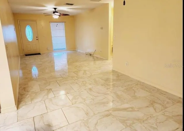 $315,000 | 1918 Crown Park Drive, Valrico, FL 33594