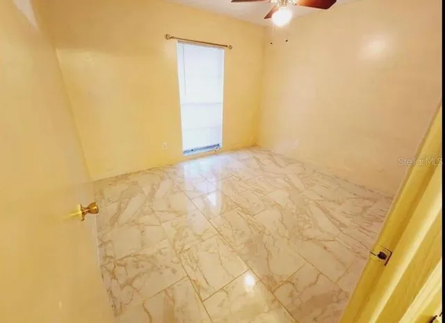 $315,000 | 1918 Crown Park Drive, Valrico, FL 33594