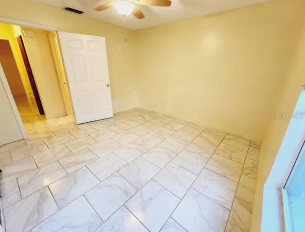 $315,000 | 1918 Crown Park Drive, Valrico, FL 33594