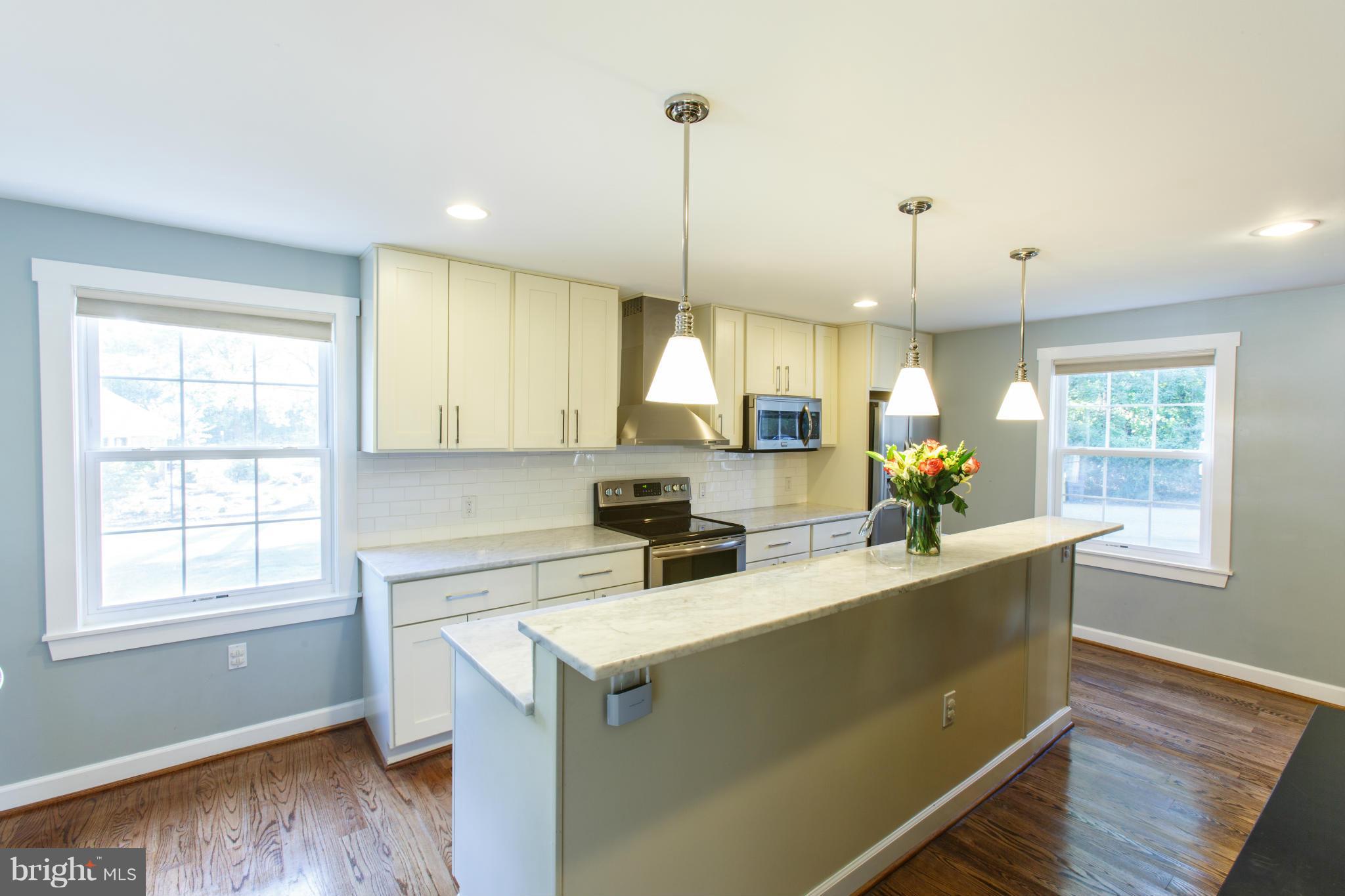 2985 Valley View Road Annapolis, MD 21401 - Photo 5 of 23 Kitchen