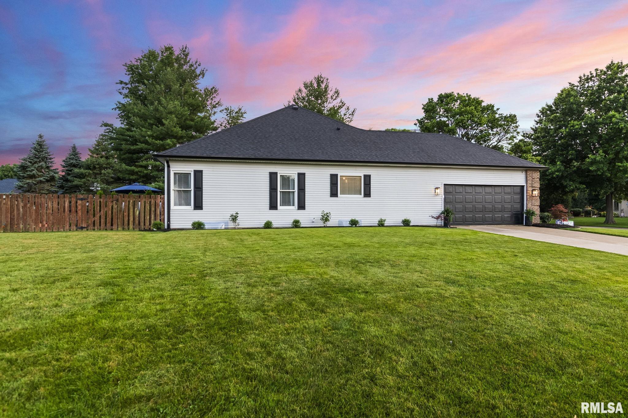 3928 Old Mill Lane Springfield, IL 62711 - Photo 35 of 44