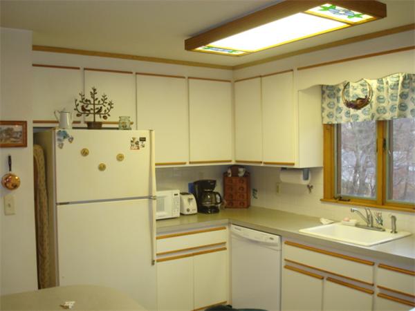 68 Windsor Road Weymouth, MA 02190 - Photo 12 of 26 Gallery Image 12