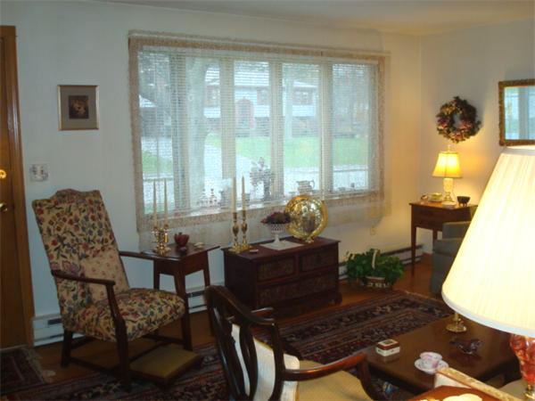 68 Windsor Road Weymouth, MA 02190 - Photo 7 of 26 Gallery Image 7