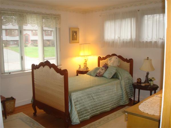 68 Windsor Road Weymouth, MA 02190 - Photo 10 of 26 Gallery Image 10