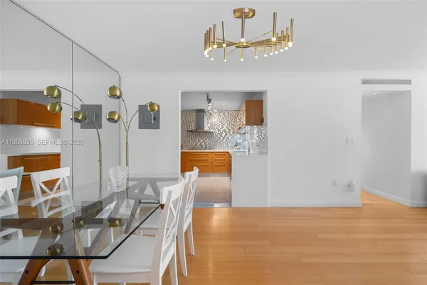 $5,300 | 11 Island Avenue, Unit 610, Miami Beach, FL 33139