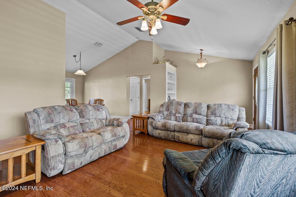 4457 River Road Hilliard, FL 32046 - Photo 12 of 42 4457 River Run-16