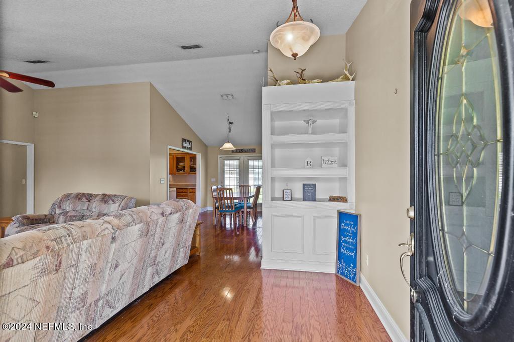 4457 River Road Hilliard, FL 32046 - Photo 8 of 42 4457 River Run-11