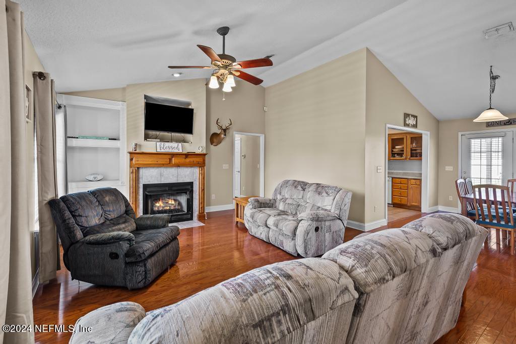 4457 River Road Hilliard, FL 32046 - Photo 9 of 42 4457 River Run-13