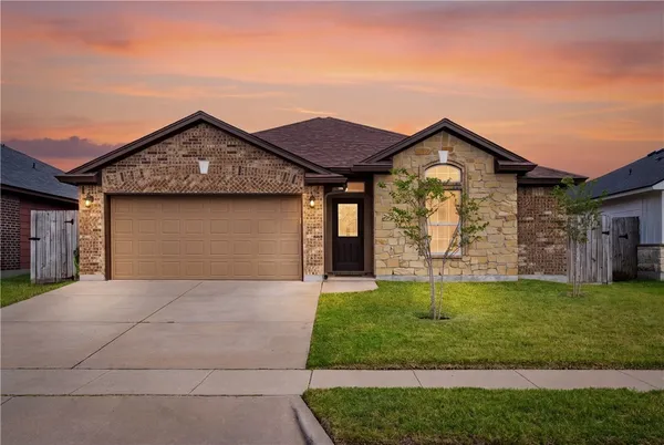 $259,900 | 1029 Imperial Street, Portland, TX 78374