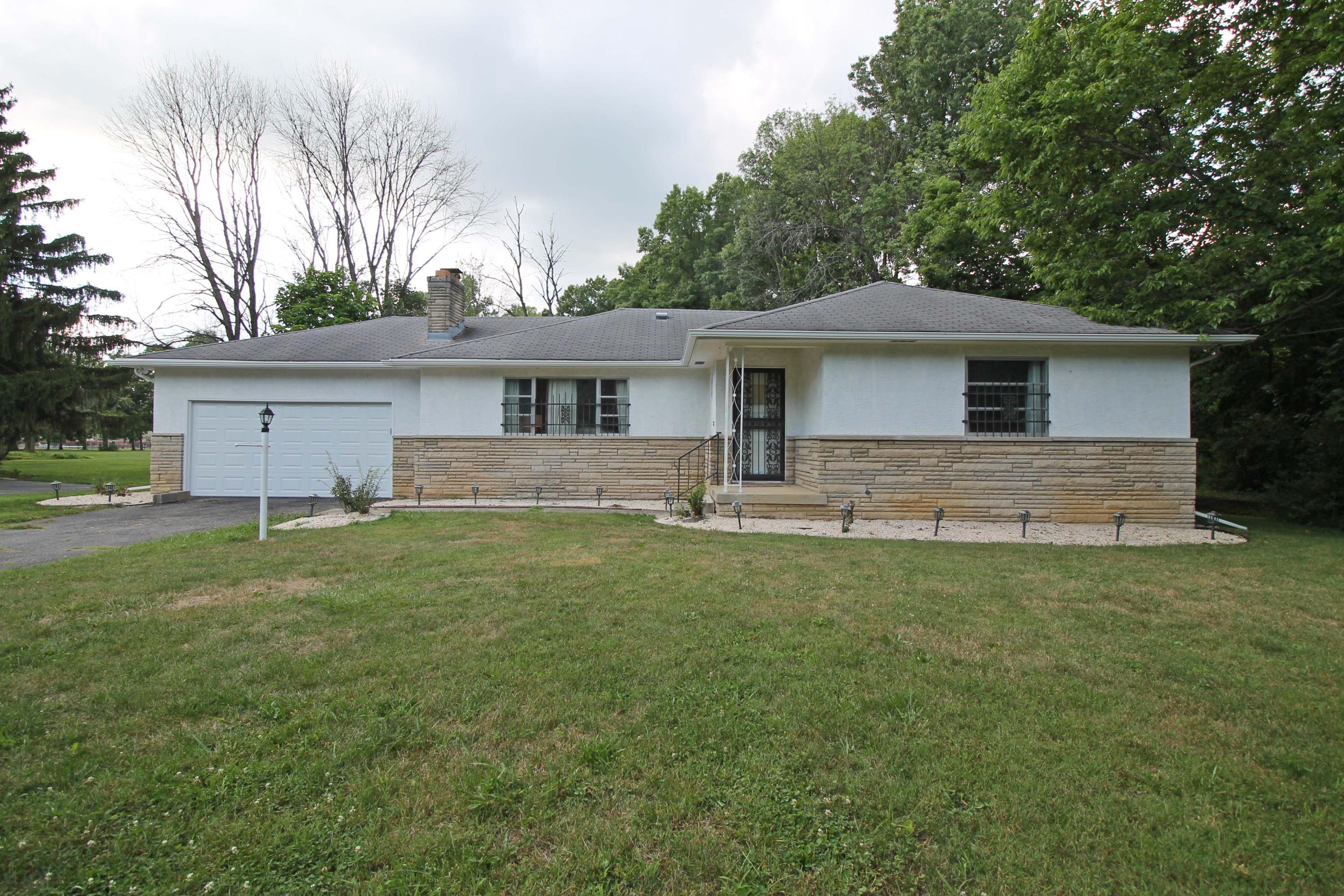 547 Country Club Road Whitehall, OH 43213 - Photo 31 of 32