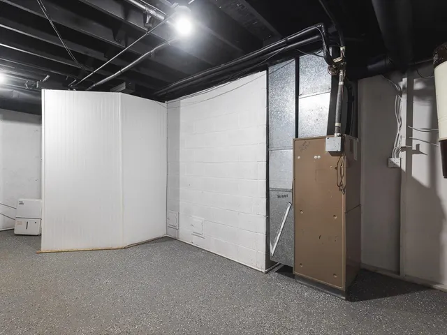 $599,000 | 1927 Baintree Road, Lake Summerset, IL 61019