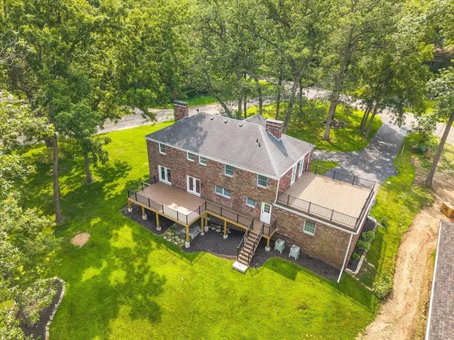 $599,000 | 1927 Baintree Road, Lake Summerset, IL 61019