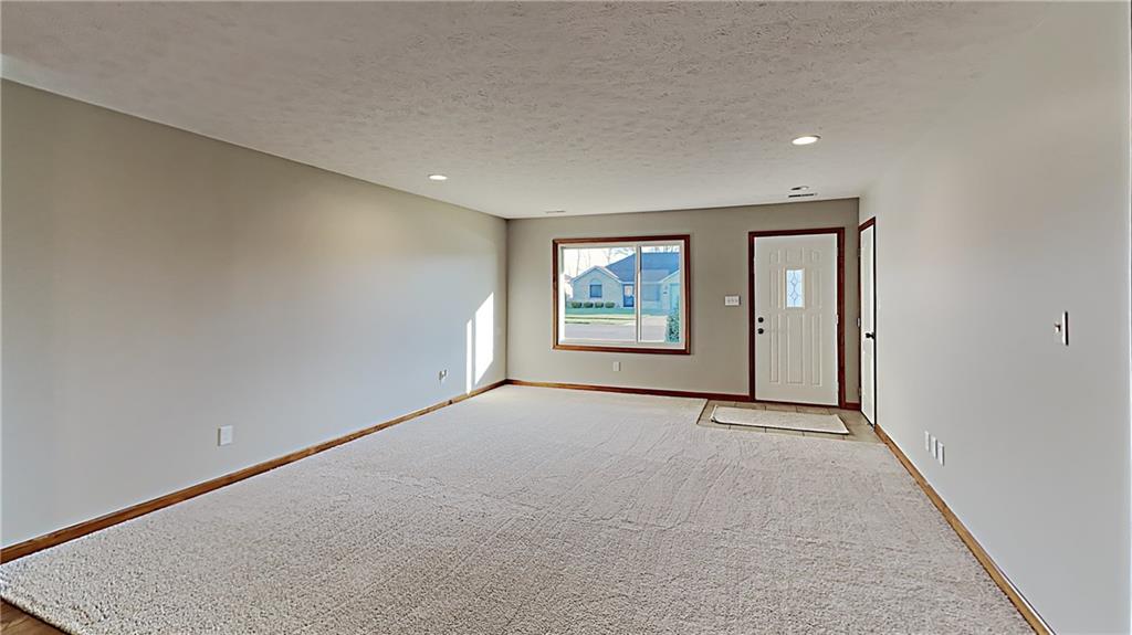 149 Bay Ridge Drive Pendleton, IN 46064 - Photo 4 of 16
