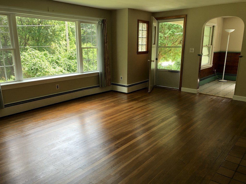589 Richardson Road Ashby, MA 01431 - Photo 4 of 15