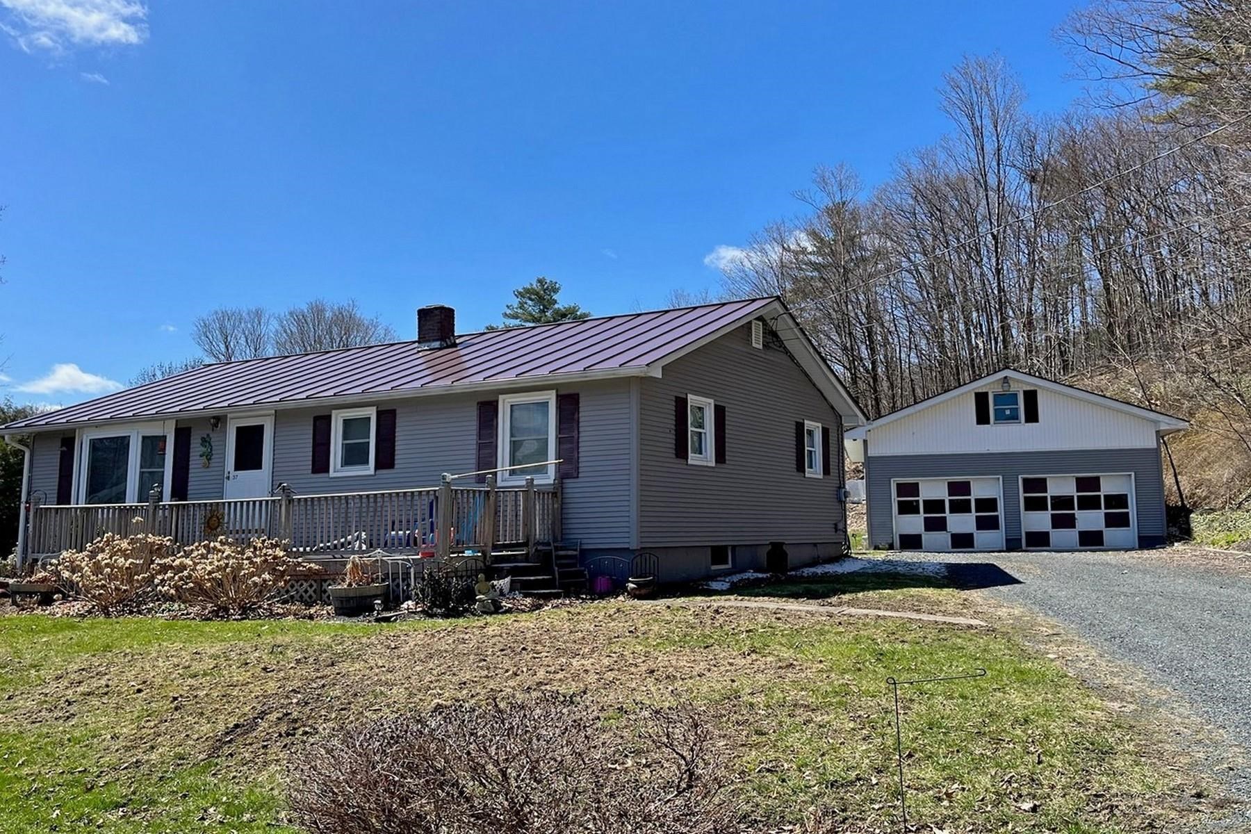 37 Taylor Hill Road Proctor, VT 05765 - Photo 1 of 42