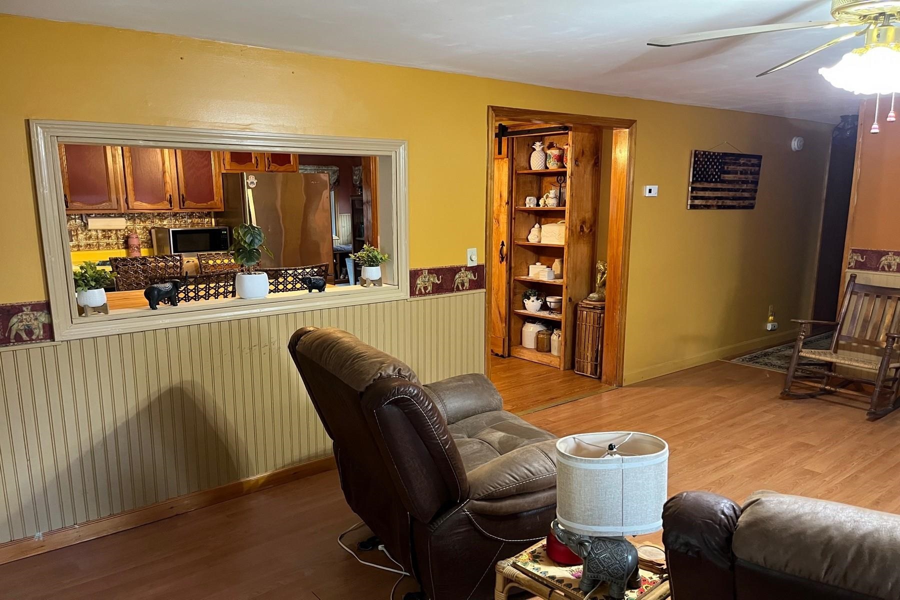 37 Taylor Hill Road Proctor, VT 05765 - Photo 35 of 42