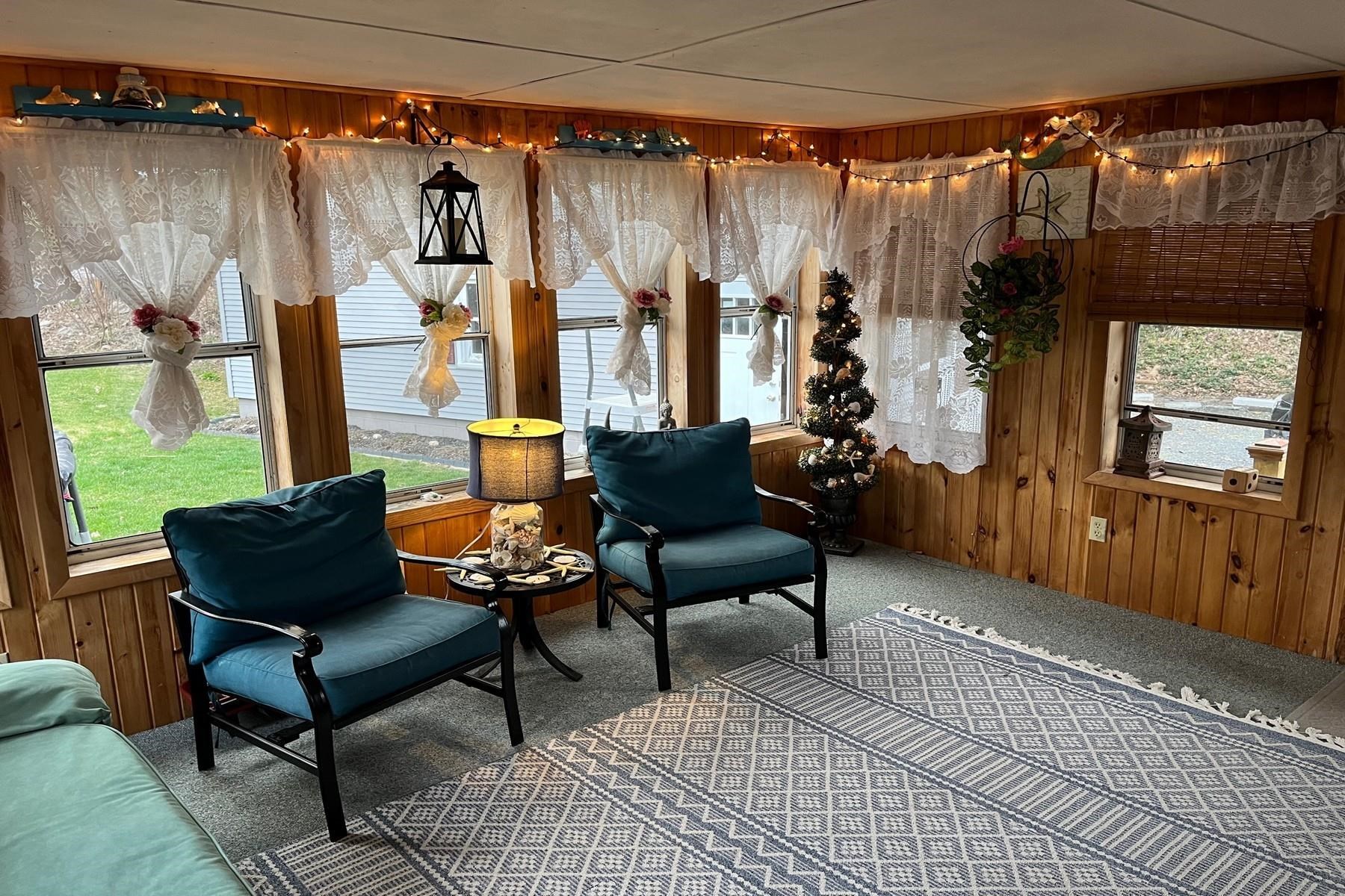 37 Taylor Hill Road Proctor, VT 05765 - Photo 6 of 42