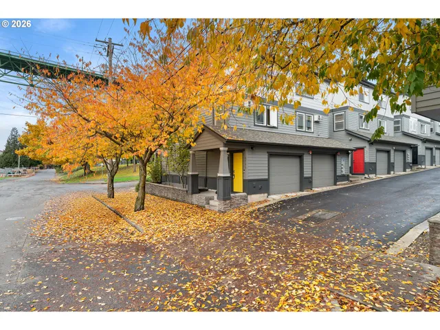 $349,500 | 6700 North Pittsburg Avenue, Portland, OR 97203