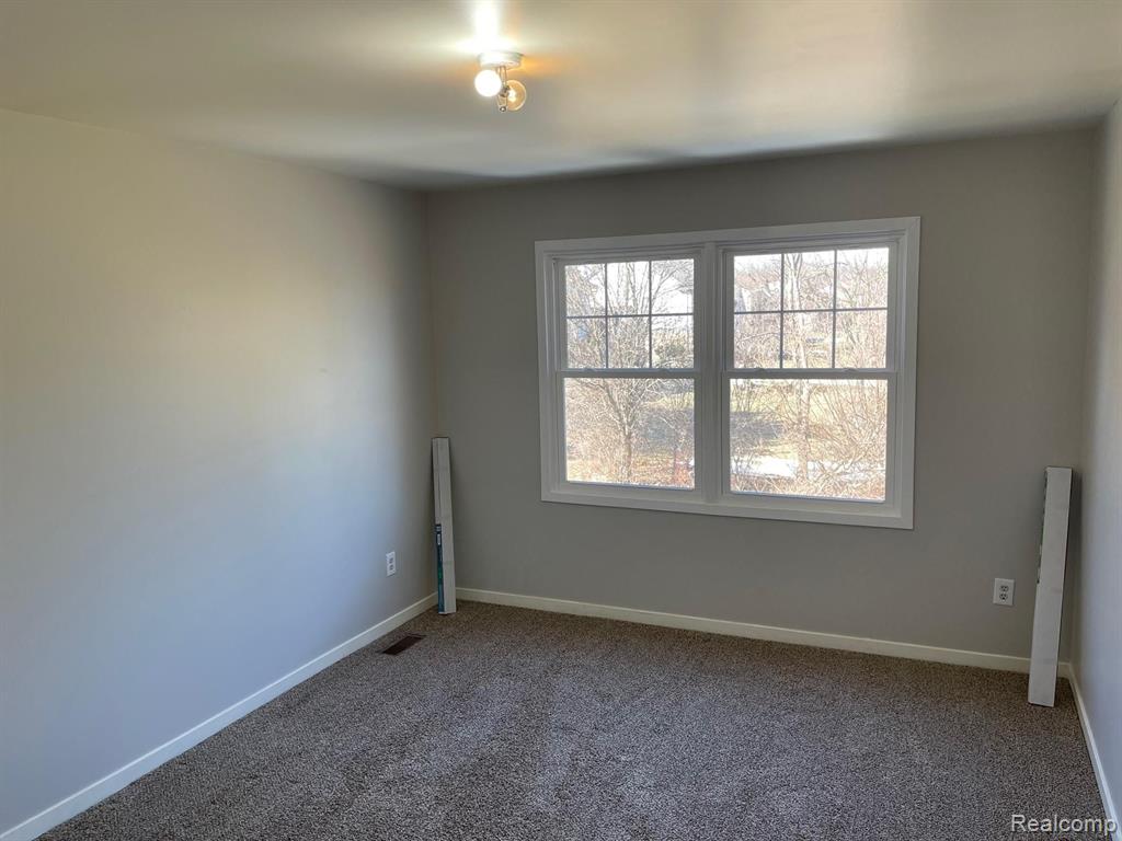 24259 Weathervane Court Novi, MI 48374 - Photo 16 of 23