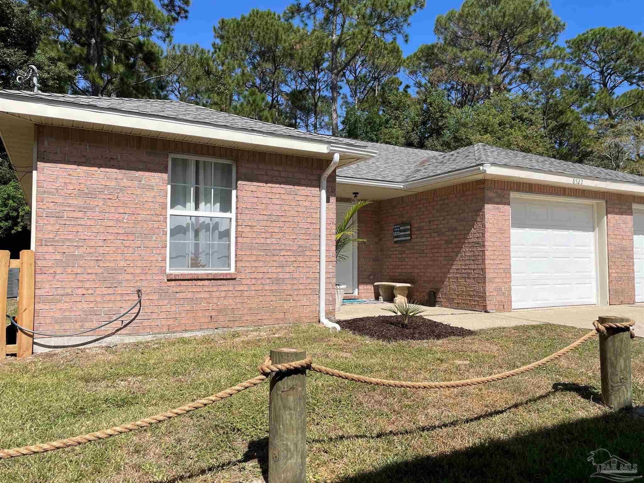 8524 Laredo Street Navarre, FL 32566 - Photo 2 of 38