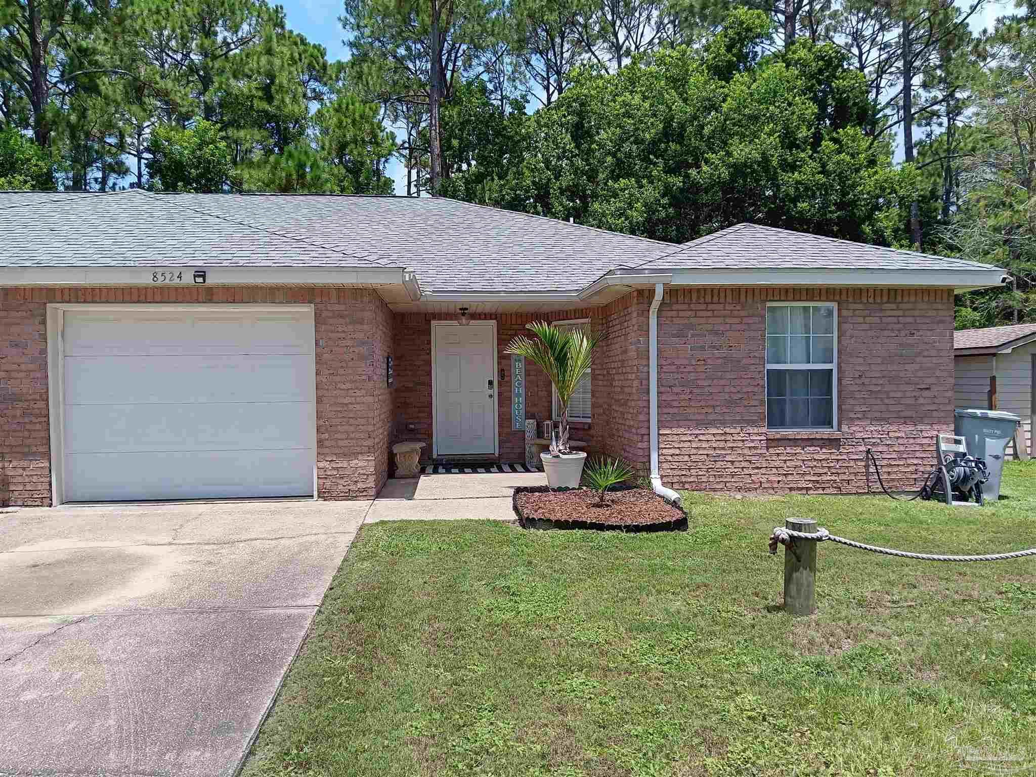 8524 Laredo Street Navarre, FL 32566 - Photo 5 of 38