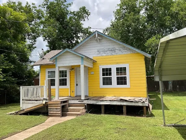 $147,775 | 634 East Bernard Street, West Columbia, TX 77486