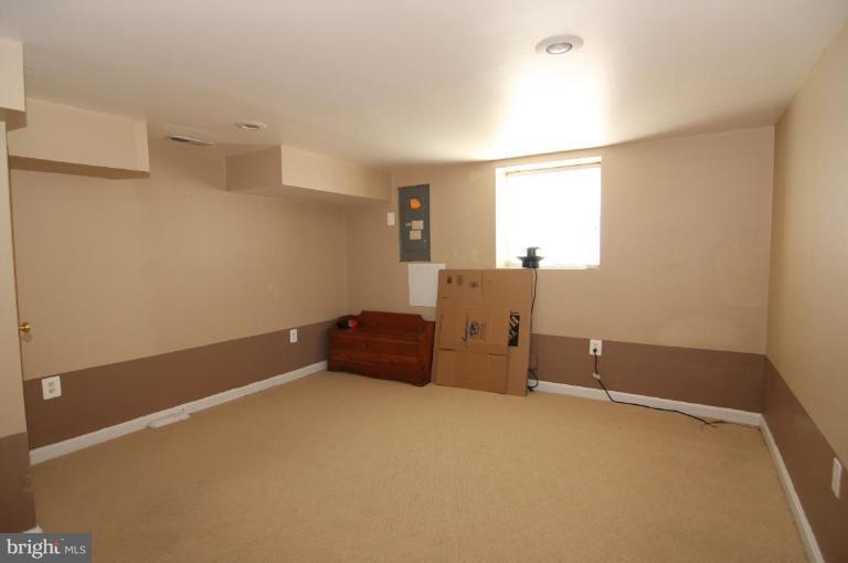 1542 Chain Bridge Road McLean, VA 22101 - Photo 18 of 22 Bedroom 4 on lower level
