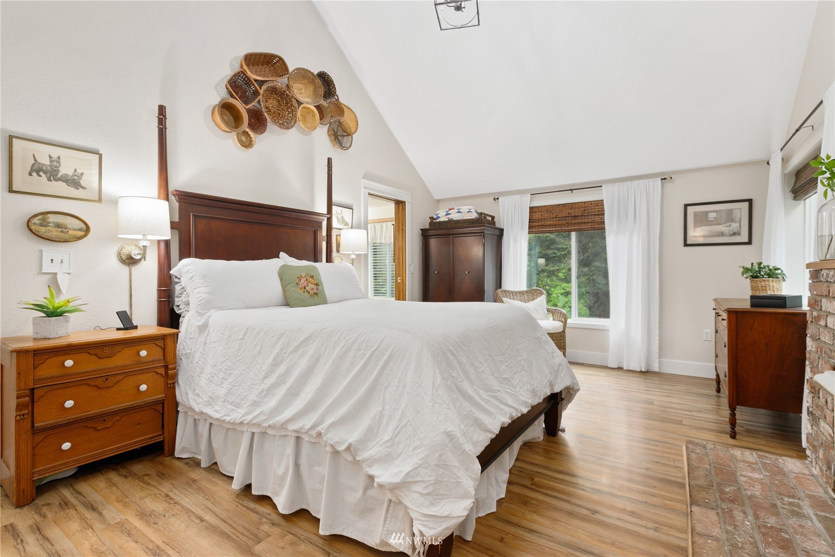 4030 Friday Creek Road Burlington, WA 98233 - Photo 13 of 40 Gallery Image 13